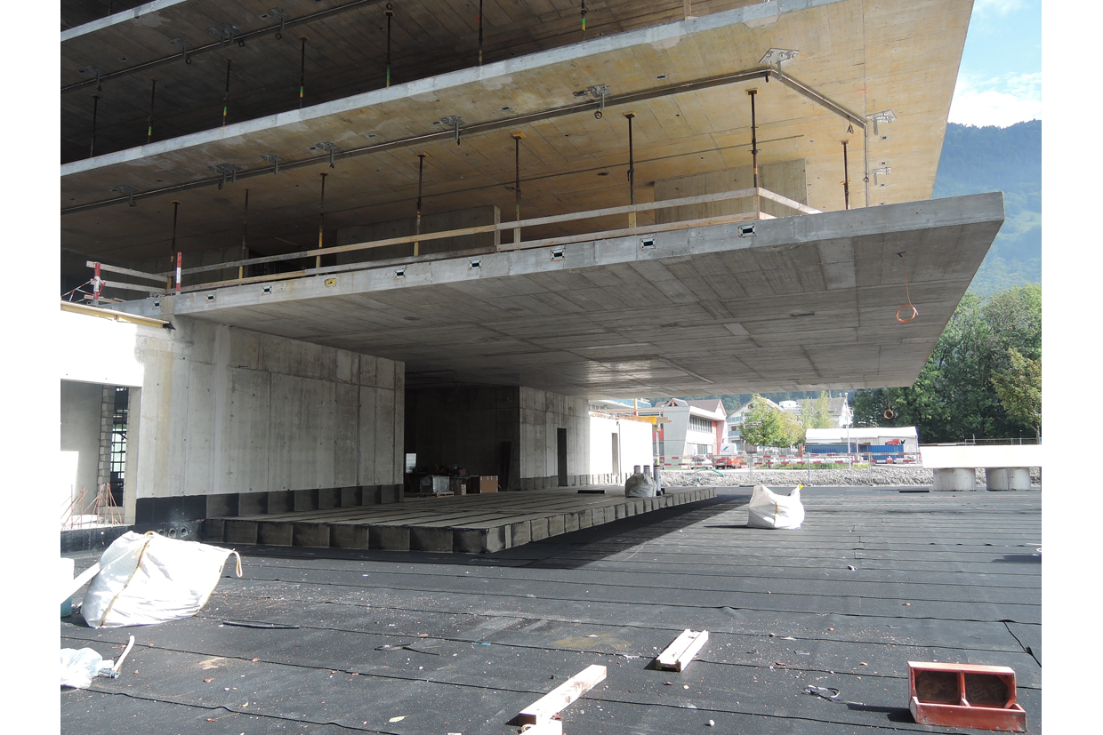 mo_bel_0001_Layer 11