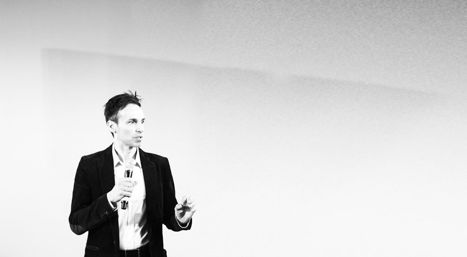 KKL_20er_Haus_EXPO_bw_WIDE_XS-e1467911181814